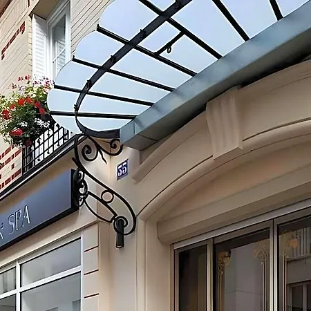 فندق Romantic & 4* باريس