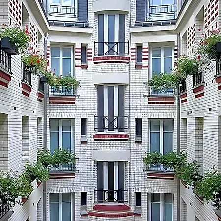 Romantic & 4* فندق باريس