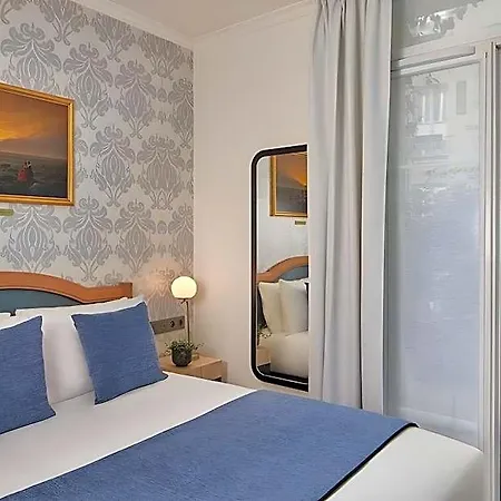 فندق Romantic & 4* 4*